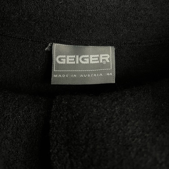 Geiger woman’s boiled wool coat black size 44 /large US - Picture 3 of 10